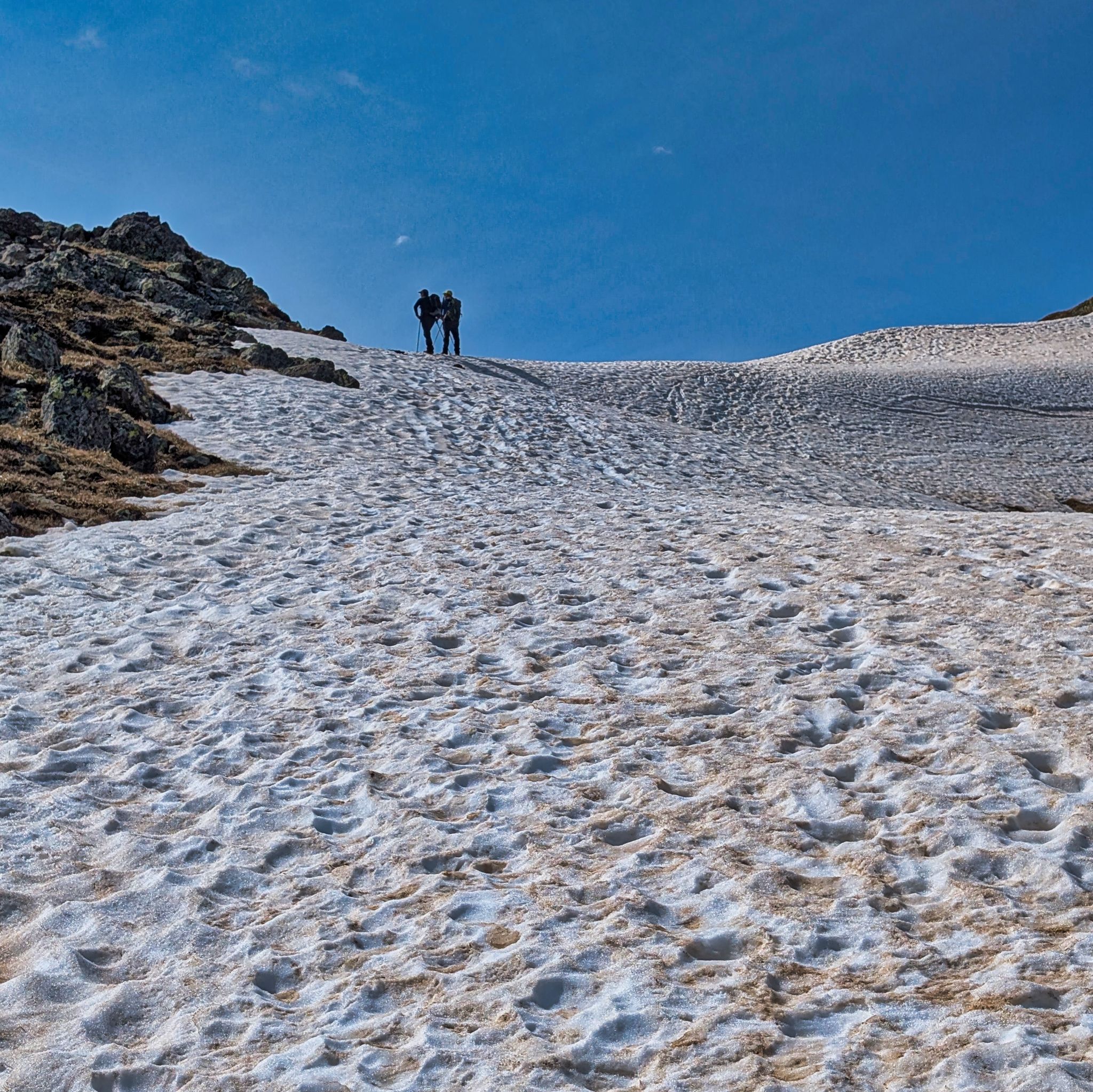 PXL 20250518 084459604