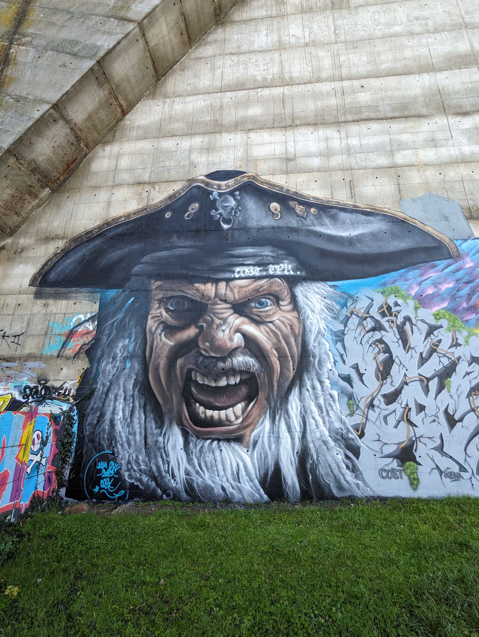 PXL 20240125 154543117