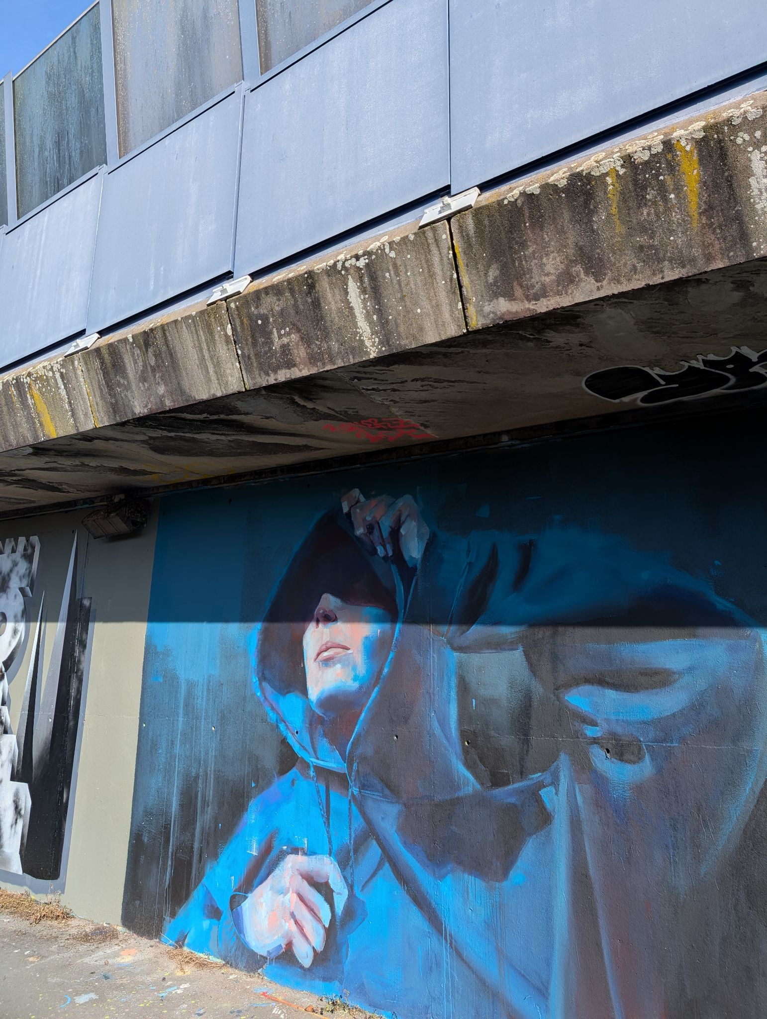 PXL 20250205 1350190471