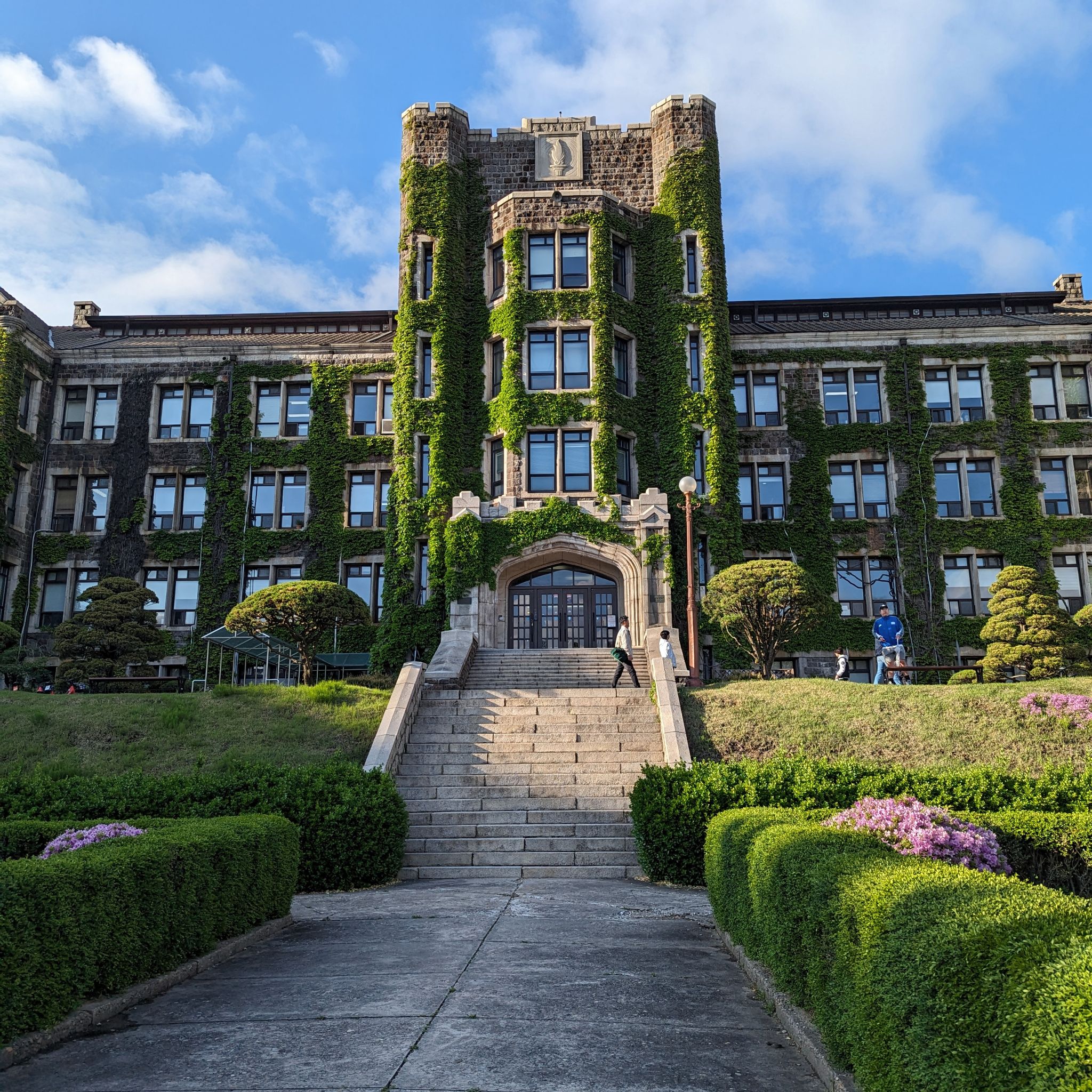 PXL 20240424 083754033