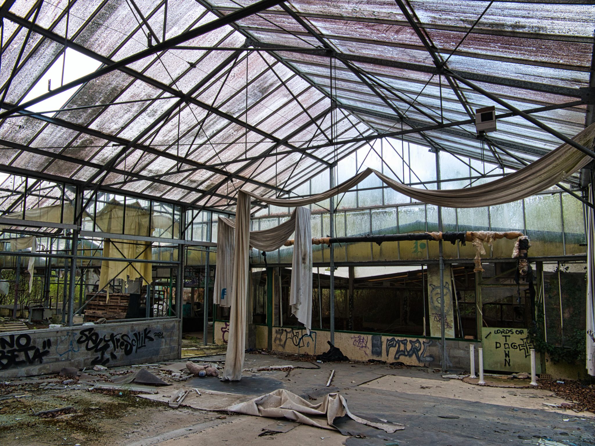 La jardinerie abandonnée
