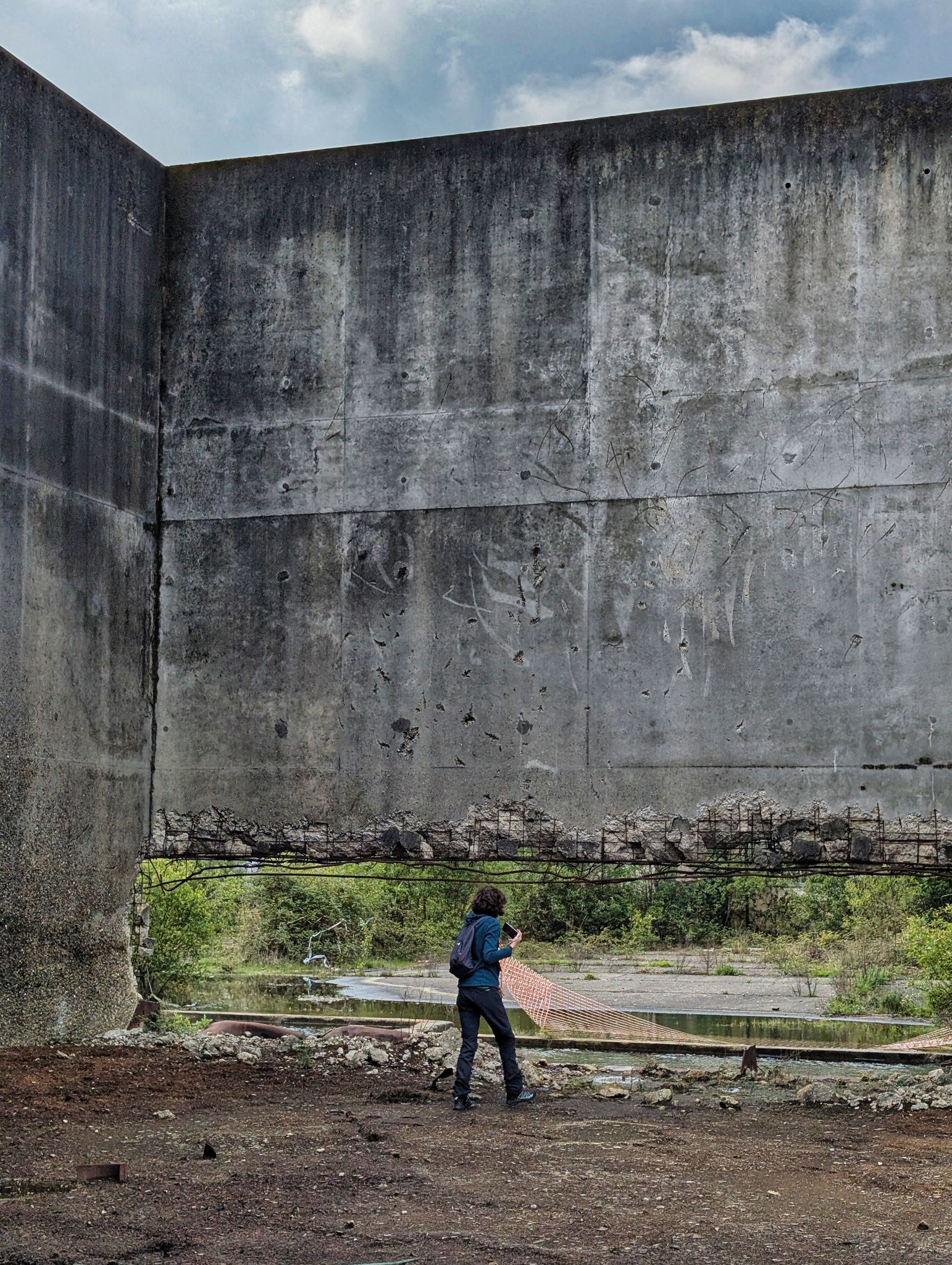 PXL 20250427 093903707